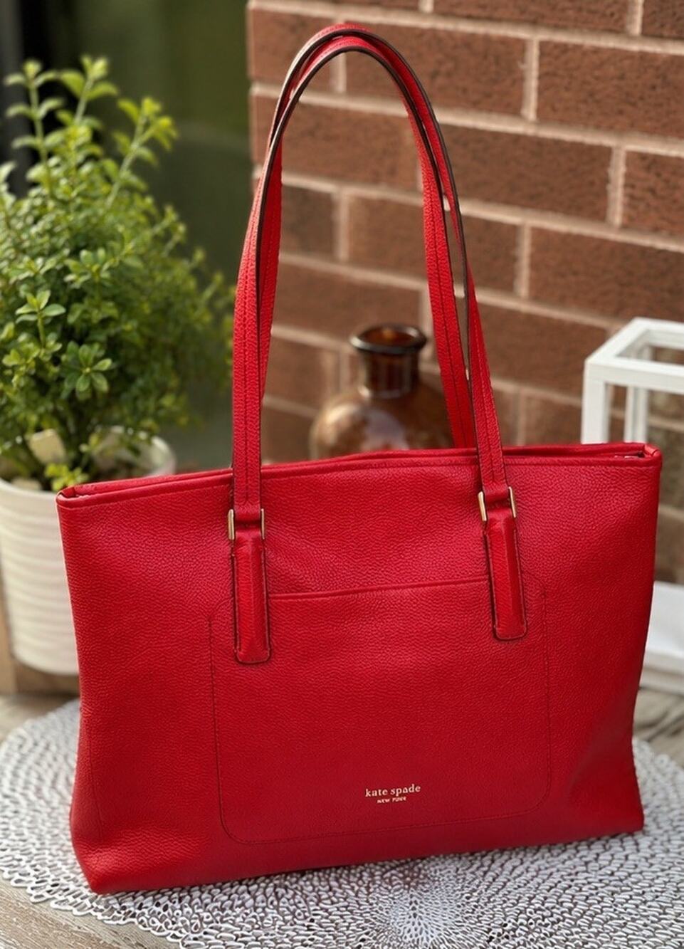 Kate Spade New York Abbott Red Large Tote ￼